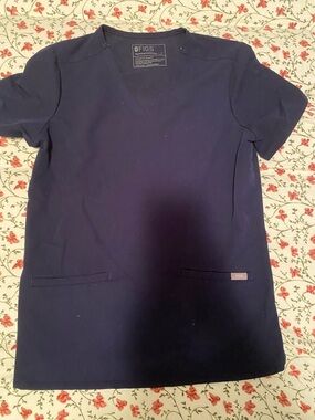 FIGS Navy V-Neck Scrub Top